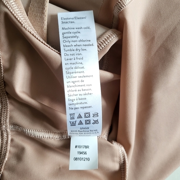 New SPANX SmartGrip Open-Bust Full Foundation Slip NWT XS - Picture 16 of 17